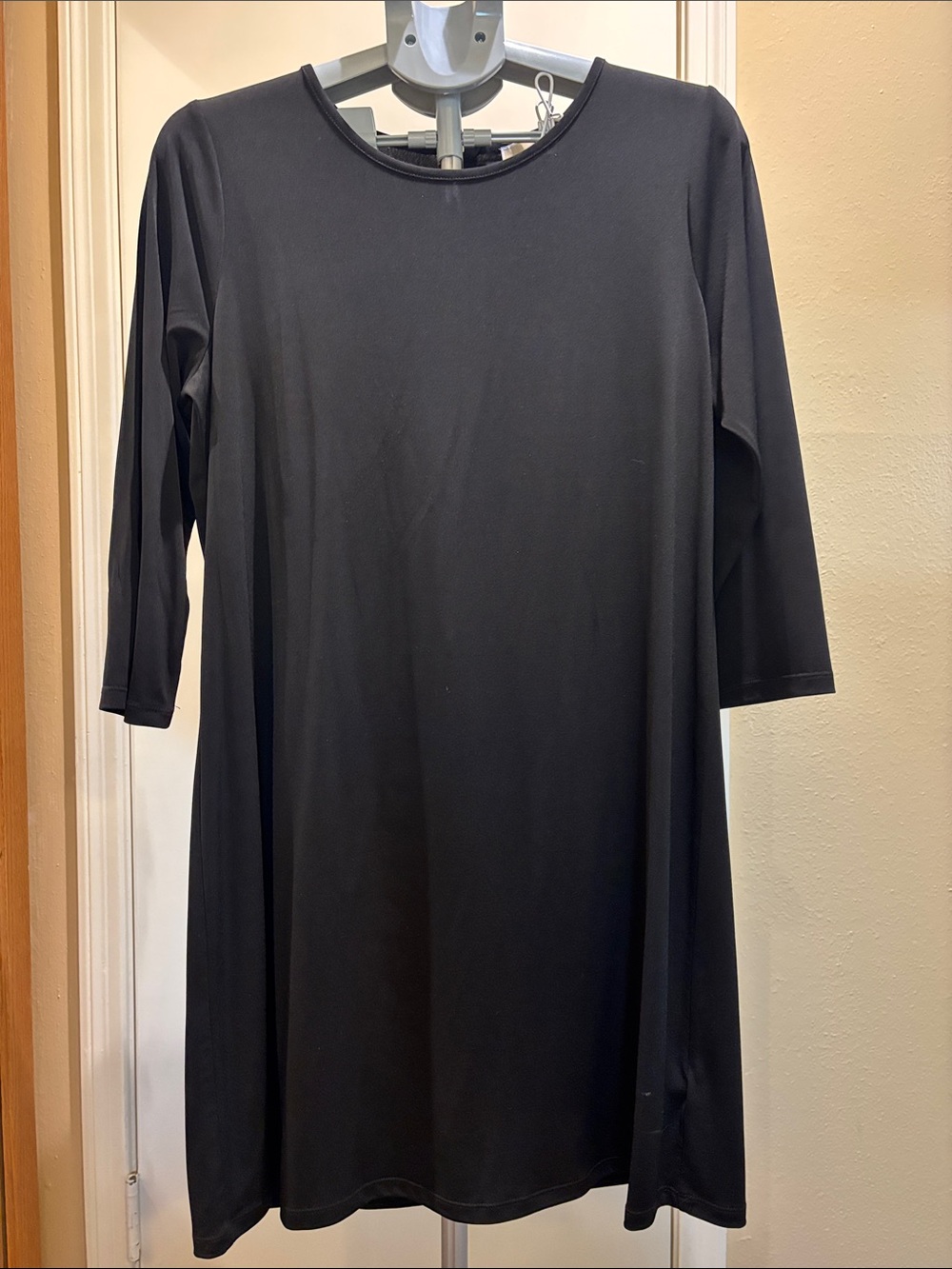Michael Kors Black Long-Sleeve Shift Dress with Crew Neck